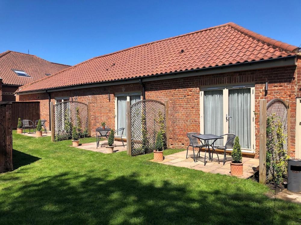 The Honingham Buck Bed & Breakfast Exterior photo
